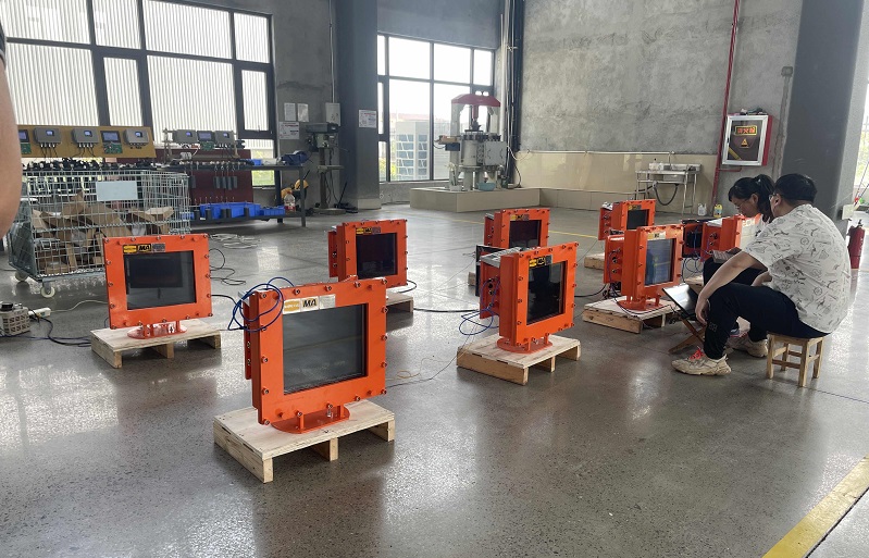 多臺(tái)防爆電腦一體機(jī)進(jìn)入調(diào)試完畢，即將在煤礦生產(chǎn)中發(fā)揮大作用！
